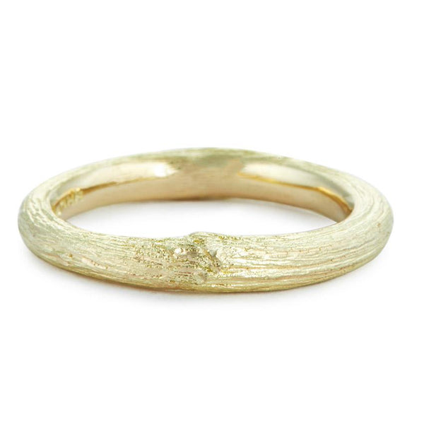 Savage Beauty Ring 18ct Gold