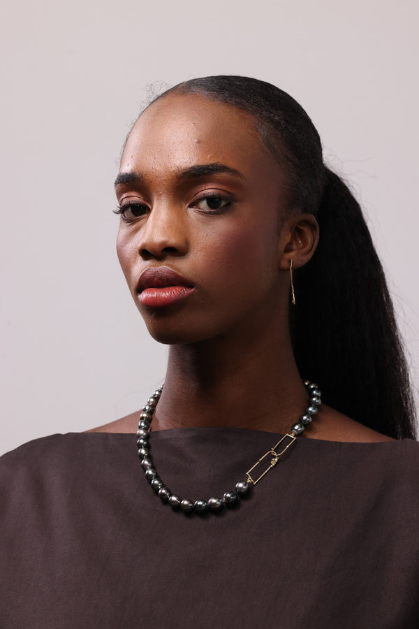Tahitian Pearl Necklace with Granulation and Diamond handmade gold CURVE catch