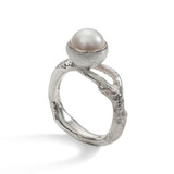 Savage Beauty Pearl Ring