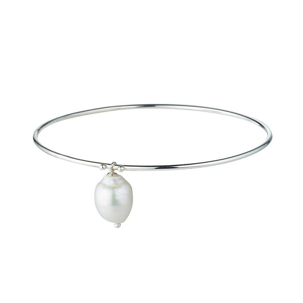 Pure Baroque Pearl Bangle